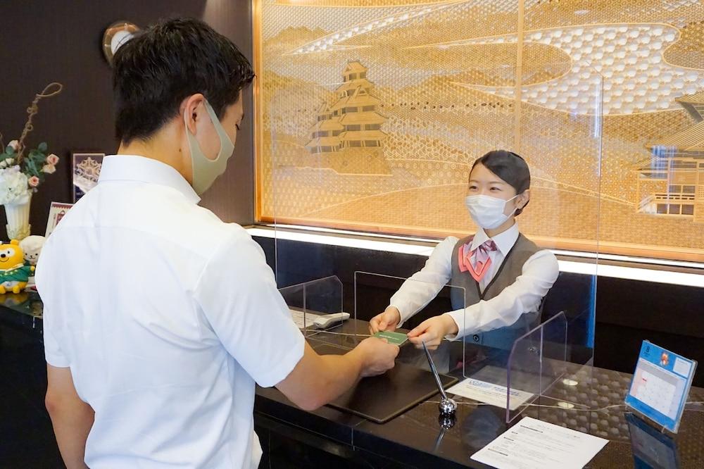 Hotel Route-Inn Miyazaki Tachibana Dori Экстерьер фото
